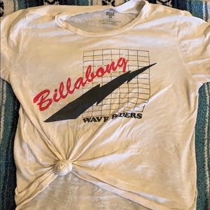 Women’s Billabong tee